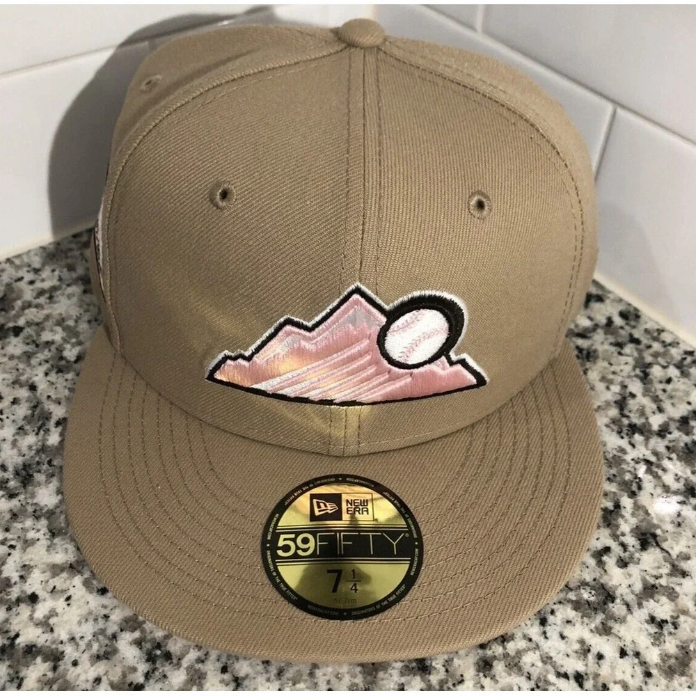 New Era Colorado Rockies MLB 25th Anniversary Camel Pink 59FIFTY Hat Size 7 1/4